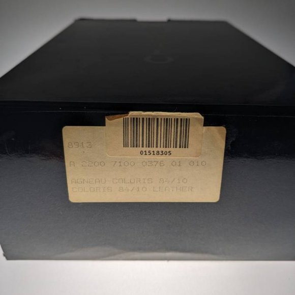 Beautiful Vintage Chanel Velvet Tassel Crossbody Hand Bag in Black/Gold - Picture 14 of 16